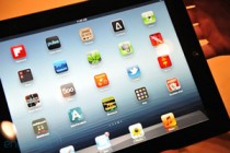 苹果将向美国贫困生每人发一台iPad！求全球扩散！