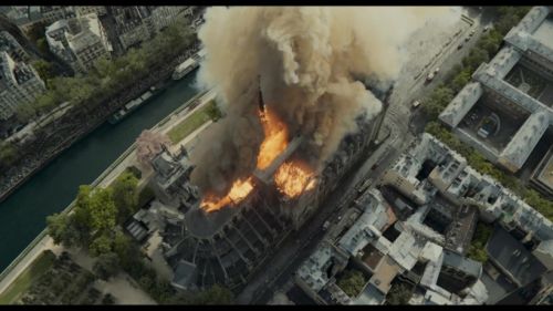 育碧官宣《燃烧的巴黎圣母院》VR游戏：与纪录片3月16日同天上线